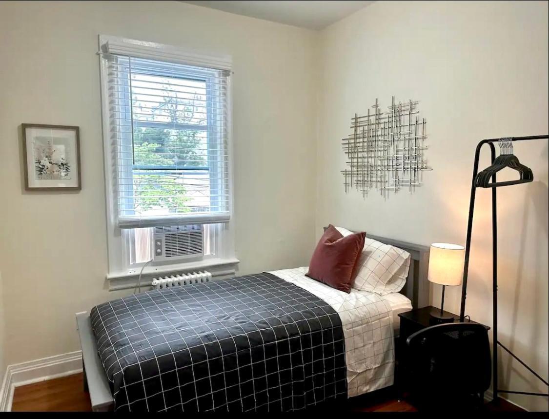 7-A Diamond In Yonkers Apartment ภายนอก รูปภาพ