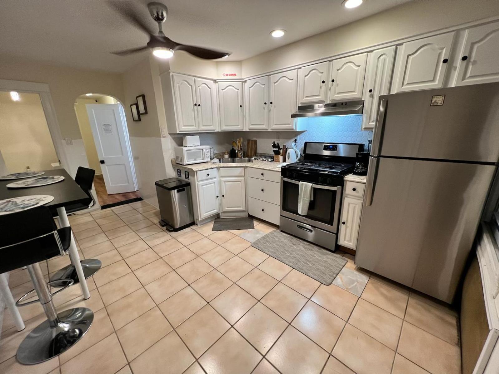 7-A Diamond In Yonkers Apartment ภายนอก รูปภาพ